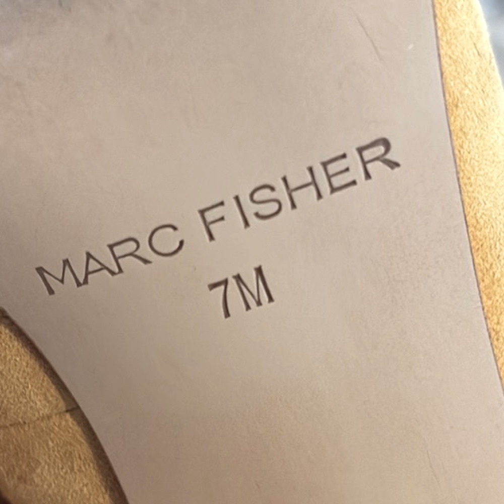 [Marc Fisher] Caitlin Pump Pointed-Toe Block Heel in Yellow Suede Women's Sz 7.0 - Picture 10 of 11
